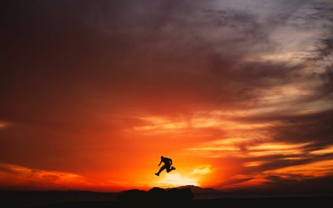 如何从底层杀出？